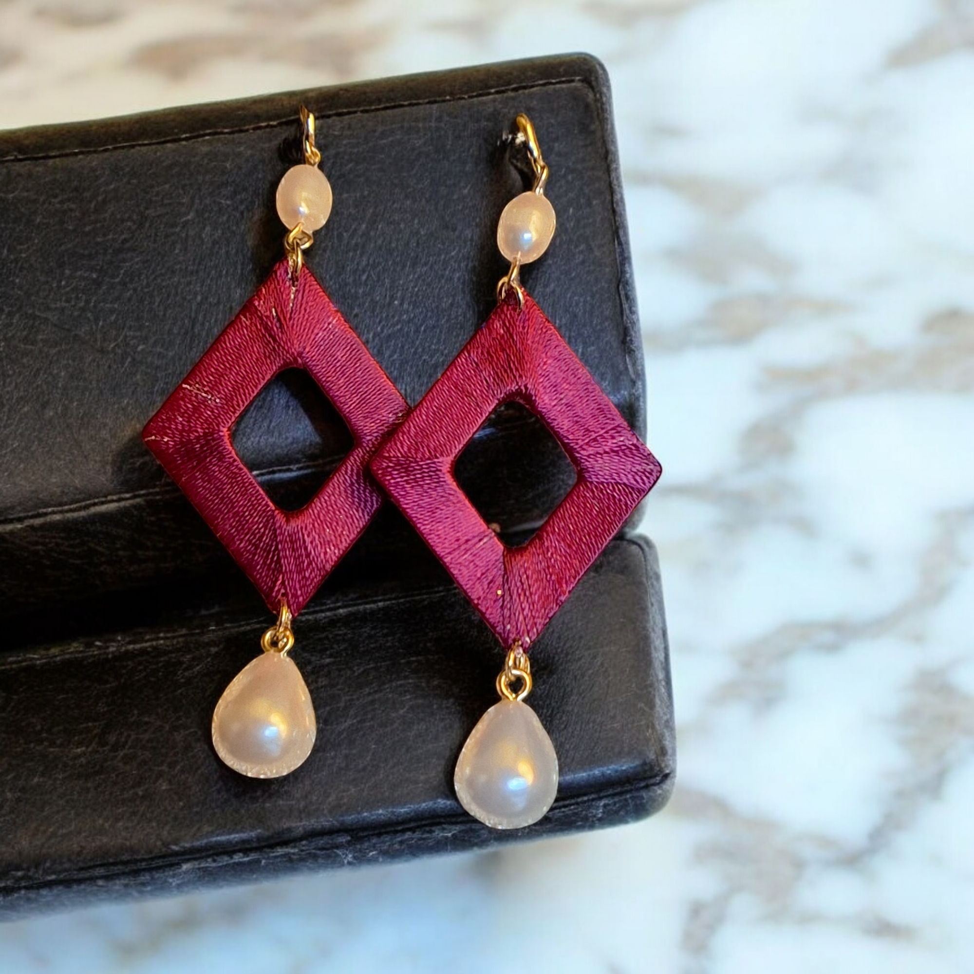 Pearl drop thread earrings