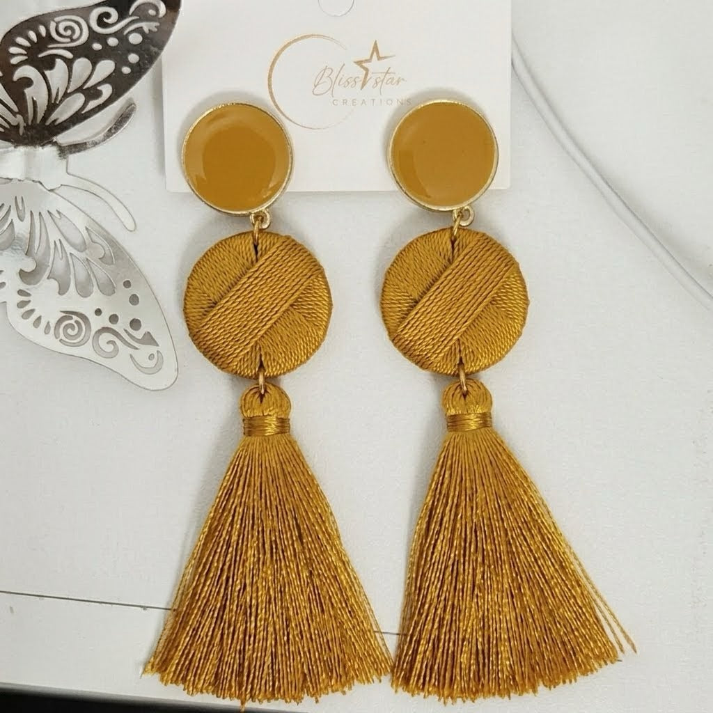Boho knot Tassel